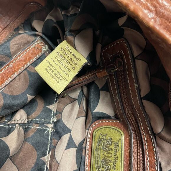 Nine West Vintage America Collection. Large Brown shoulder bag - Picture 10 of 12